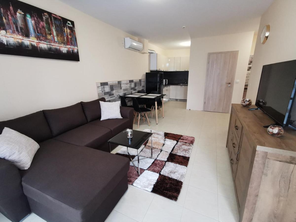 Ferienwohnung Къмпинг Градина - Апартамент С Две Спални В К-С Черноморска Звезда Tschernomorez Exterior foto