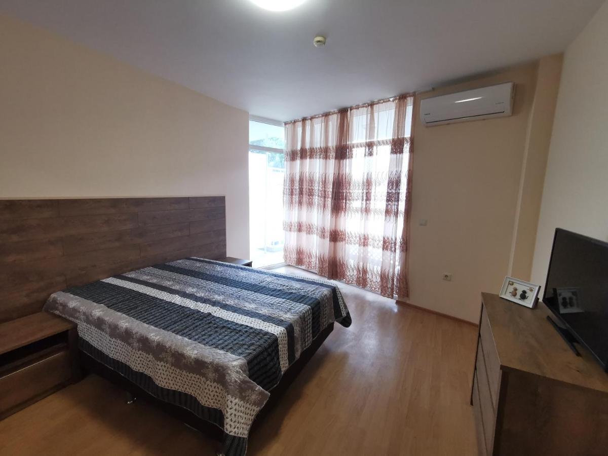 Ferienwohnung Къмпинг Градина - Апартамент С Две Спални В К-С Черноморска Звезда Tschernomorez Exterior foto